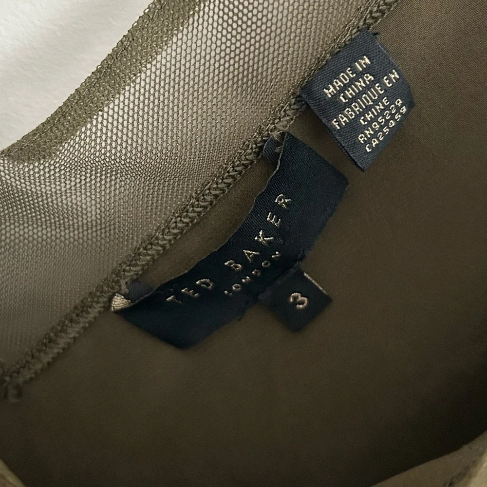 Ted Baker Dark Olive Green Tank Blouse 100% Silk Size 3 or 8 - Picture 2 of 5